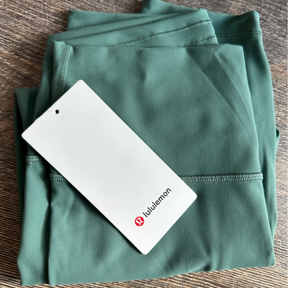 Lululemon wunder train crop